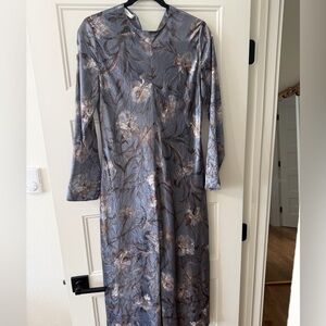 Vince Gray and Brown Floral Long Sleeve Dress